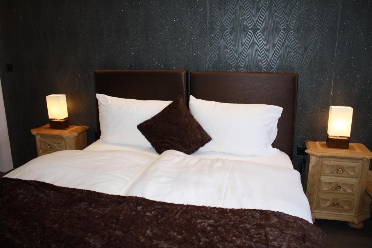Hotel De La Gare Monthey Dış mekan fotoğraf