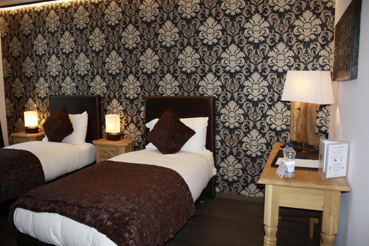 Hotel De La Gare Monthey Dış mekan fotoğraf