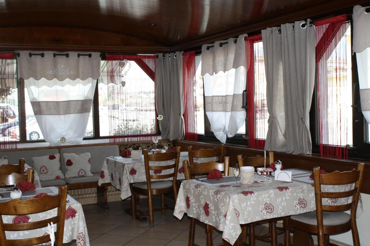 Hotel De La Gare Monthey Dış mekan fotoğraf