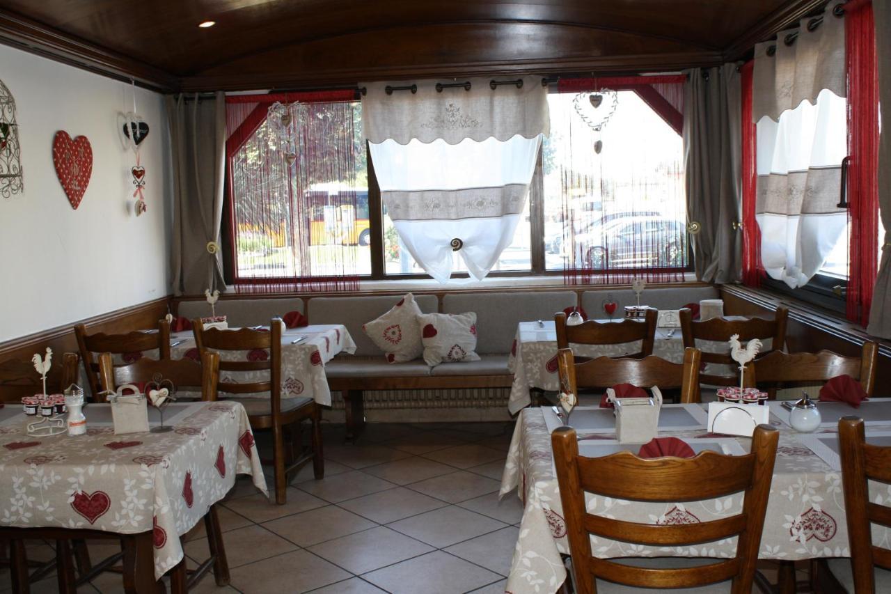 Hotel De La Gare Monthey Dış mekan fotoğraf